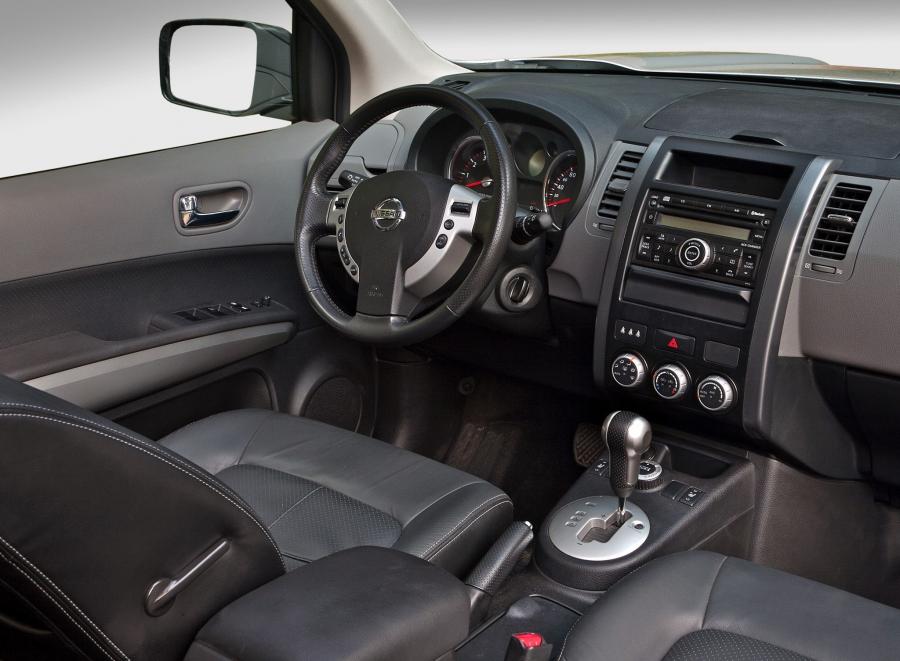  Nissan X-Trail 2007 года  (фото 20 из 105)